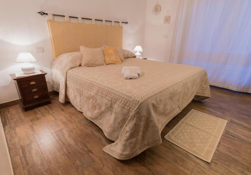 Sealine Villa With An Amazing View Of Tavolara Olbia Exterior photo